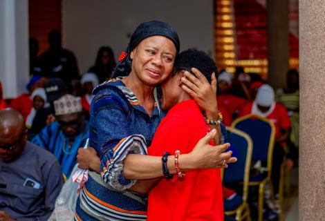 Queen mother warm hug 